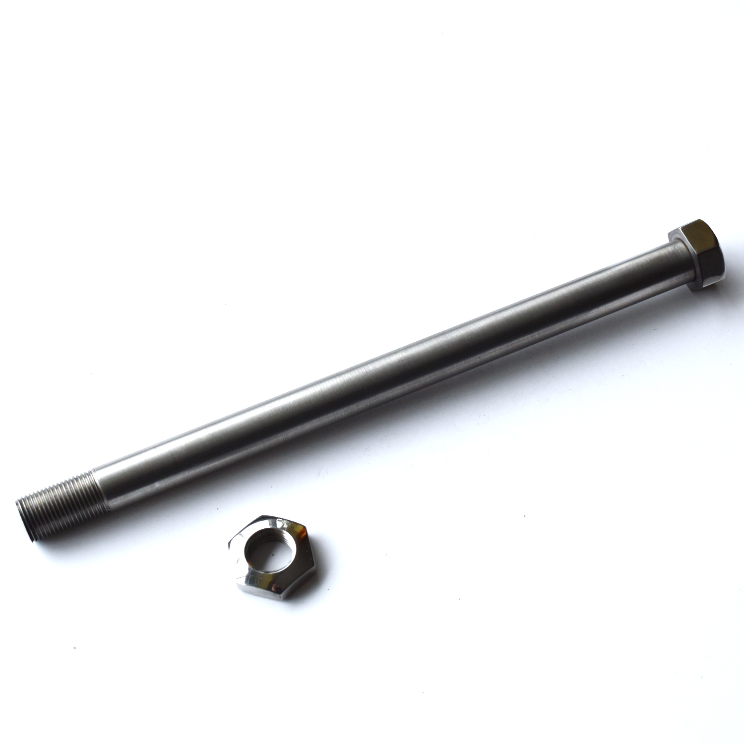 51-0591a Triumph Swingarm Spindle Kit 1967-on - Image 1